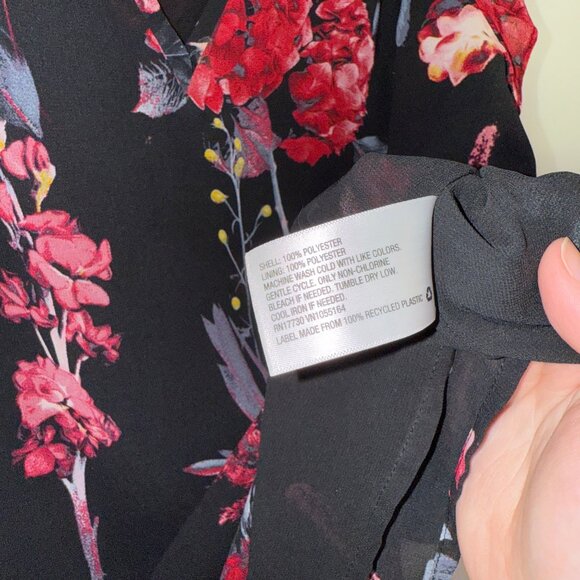 Floral V-Neck Chiffon Blouse A New Day L Black Red Pink Floral Print Long Sleeve - Picture 9 of 9
